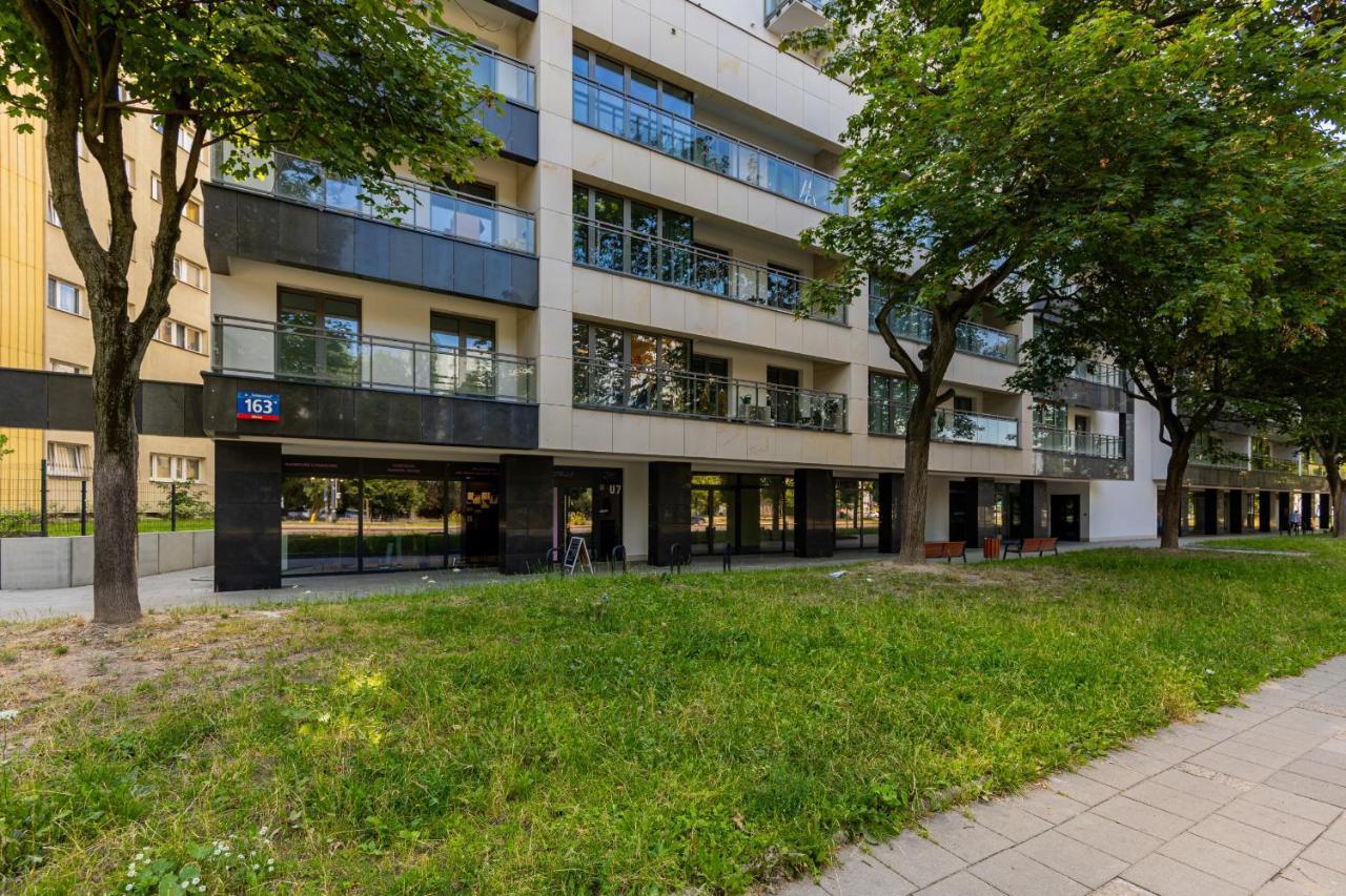 Apartment Avenue Solidarnosci On Wola By Noclegi Renters Varsóvia Exterior foto
